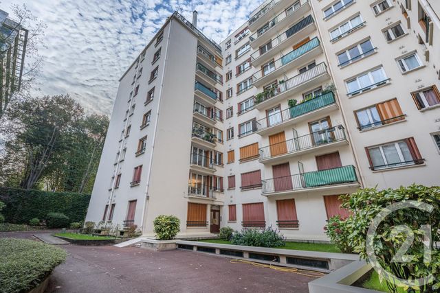 Appartement F2 à vendre - 3 pièces - 61.8 m2 - PARIS - 75015 - ILE-DE-FRANCE - Century 21 Farré Vouillé