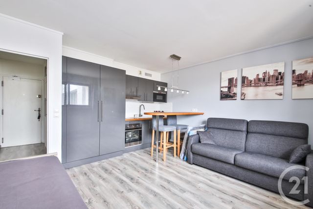 Appartement Studio à vendre - 1 pièce - 28.0 m2 - PARIS - 75015 - ILE-DE-FRANCE - Century 21 Farré Vouillé