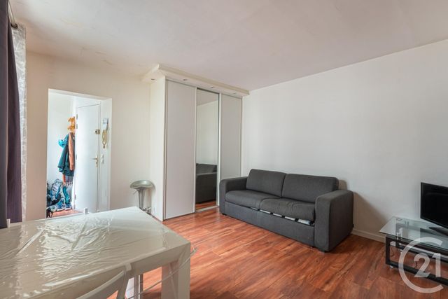Appartement F1 à vendre - 1 pièce - 24.38 m2 - PARIS - 75015 - ILE-DE-FRANCE - Century 21 Farré Vouillé
