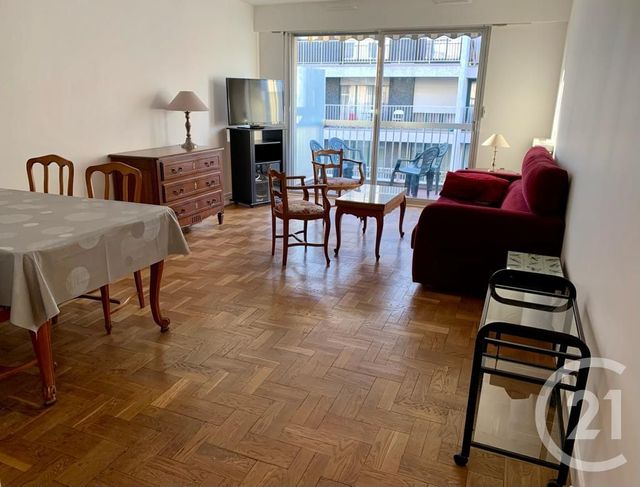 Appartement F3 à vendre - 3 pièces - 78.68 m2 - PARIS - 75015 - ILE-DE-FRANCE - Century 21 Farré Vouillé
