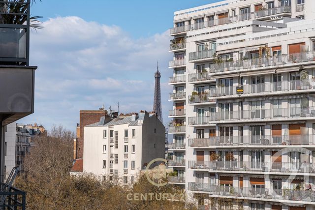Appartement F2 à vendre - 2 pièces - 54.32 m2 - PARIS - 75015 - ILE-DE-FRANCE - Century 21 Vouillé