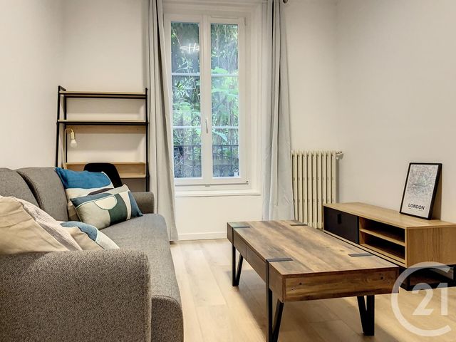 Appartement F1 à louer - 1 pièce - 21.7 m2 - PARIS - 75015 - ILE-DE-FRANCE - Century 21 Farré Vouillé