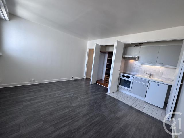 Appartement F1 à vendre - 1 pièce - 25.0 m2 - PARIS - 75015 - ILE-DE-FRANCE - Century 21 Vouillé