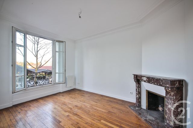Appartement F2 à vendre - 2 pièces - 31.37 m2 - PARIS - 75015 - ILE-DE-FRANCE - Century 21 Farré Vouillé