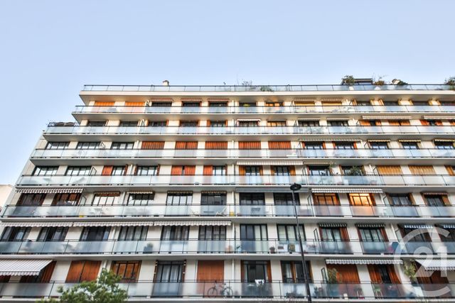 Appartement F1 à vendre - 1 pièce - 33.0 m2 - PARIS - 75015 - ILE-DE-FRANCE - Century 21 Vouillé