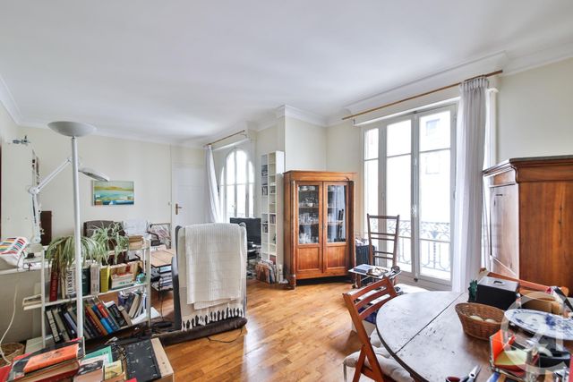  - PARIS - 