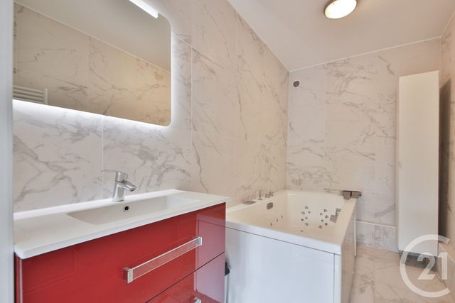 Appartement F3 à vendre - 3 pièces - 90.0 m2 - PARIS - 75015 - ILE-DE-FRANCE - Century 21 Vouillé