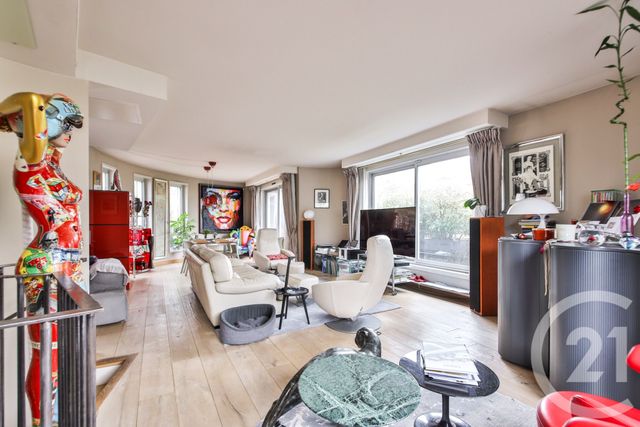 Appartement F4 à vendre - 5 pièces - 139.6 m2 - PARIS - 75015 - ILE-DE-FRANCE - Century 21 Vouillé