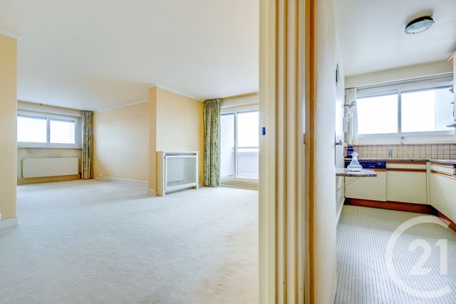 Appartement F3 à vendre - 3 pièces - 67.0 m2 - PARIS - 75015 - ILE-DE-FRANCE - Century 21 Vouillé