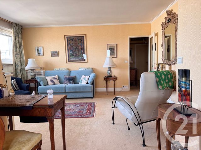 Afficher la photo en grand Appartement F3 à vendre - 3 pièces - 67.0 m2 - PARIS - 75015 - ILE-DE-FRANCE - Century 21 Vouillé