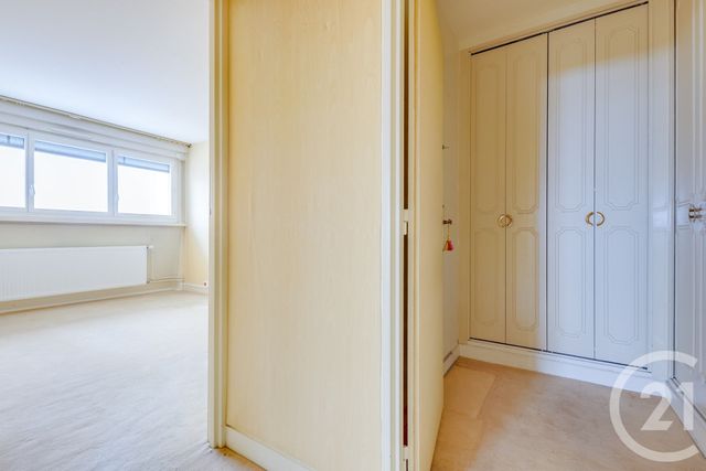 Appartement F3 à vendre - 3 pièces - 67.0 m2 - PARIS - 75015 - ILE-DE-FRANCE - Century 21 Vouillé