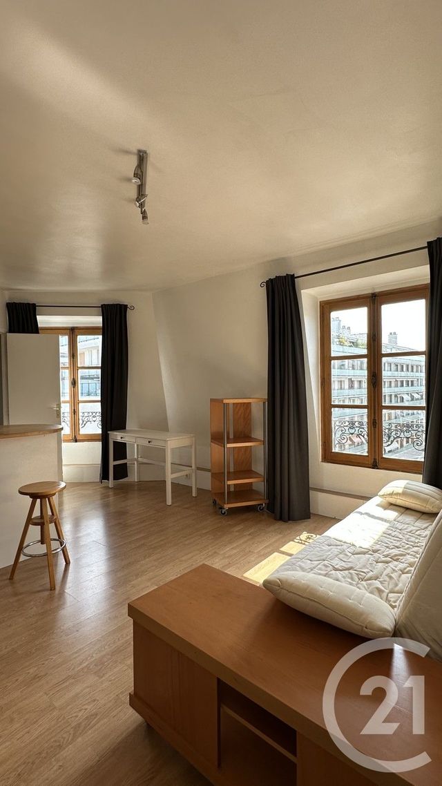 Appartement F1 à vendre - 1 pièce - 22.3 m2 - PARIS - 75015 - ILE-DE-FRANCE - Century 21 Vouillé