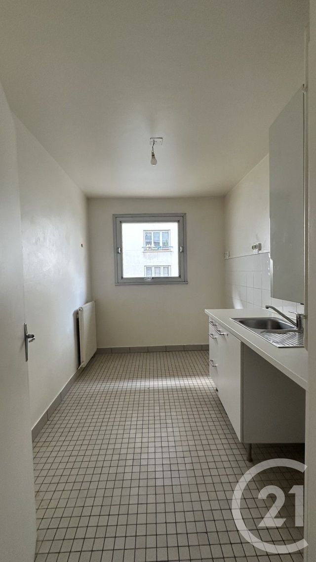 Appartement F2 à vendre - 2 pièces - 44.31 m2 - PARIS - 75015 - ILE-DE-FRANCE - Century 21 Vouillé