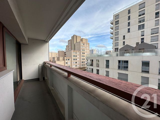 Appartement F2 à vendre - 2 pièces - 43.7 m2 - PARIS - 75015 - ILE-DE-FRANCE - Century 21 Vouillé