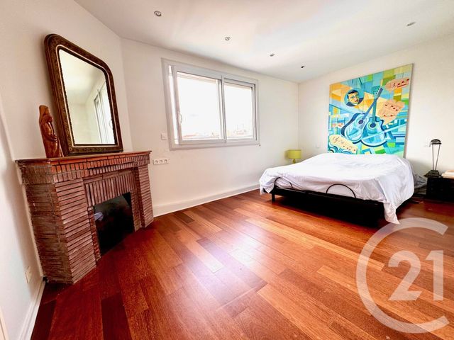 Appartement Triplex à vendre - 5 pièces - 140.0 m2 - PARIS - 75016 - ILE-DE-FRANCE - Century 21 Vouillé