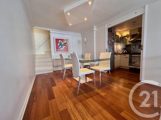 Appartement Triplex à vendre - 5 pièces - 140.0 m2 - PARIS - 75016 - ILE-DE-FRANCE - Century 21 Vouillé