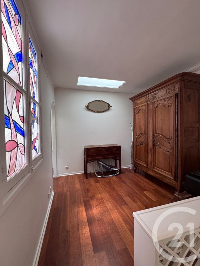 Appartement Triplex à vendre - 5 pièces - 140.0 m2 - PARIS - 75016 - ILE-DE-FRANCE - Century 21 Vouillé