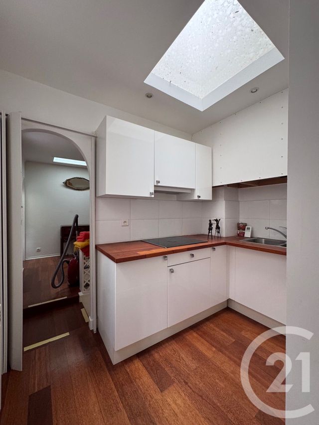 Appartement Triplex à vendre - 5 pièces - 140.0 m2 - PARIS - 75016 - ILE-DE-FRANCE - Century 21 Vouillé