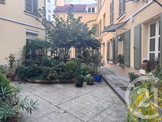 Appartement Duplex à vendre - 2 pièces - 22.89 m2 - PARIS - 75015 - ILE-DE-FRANCE - Century 21 Vouillé