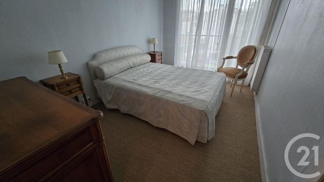 Appartement à louer - 4 pièces - 85.39 m2 - PARIS - 75015 - ILE-DE-FRANCE - Century 21 Vouillé