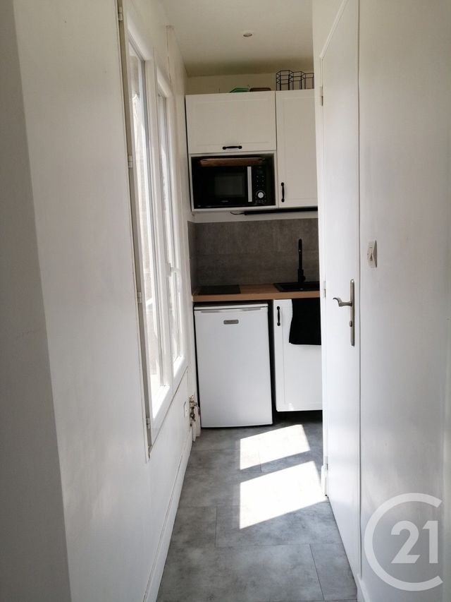 Afficher la photo en grand Appartement Studio à vendre - 1 pièce - 18.0 m2 - PARIS - 75014 - ILE-DE-FRANCE - Century 21 Vouillé