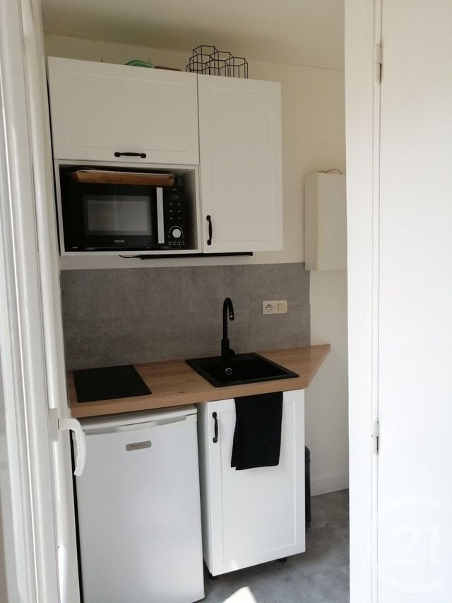 Afficher la photo en grand Appartement Studio à vendre - 1 pièce - 18.0 m2 - PARIS - 75014 - ILE-DE-FRANCE - Century 21 Vouillé