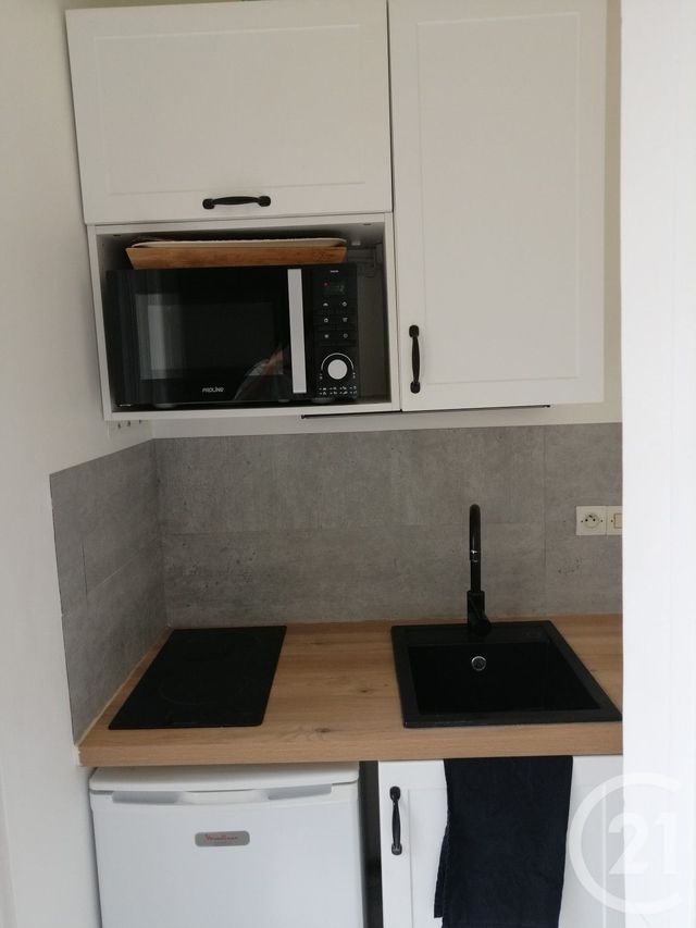 Afficher la photo en grand Appartement Studio à vendre - 1 pièce - 18.0 m2 - PARIS - 75014 - ILE-DE-FRANCE - Century 21 Vouillé
