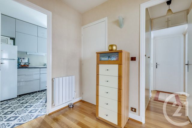 Appartement T3 à vendre - 3 pièces - 63.0 m2 - PARIS - 75015 - ILE-DE-FRANCE - Century 21 Vouillé