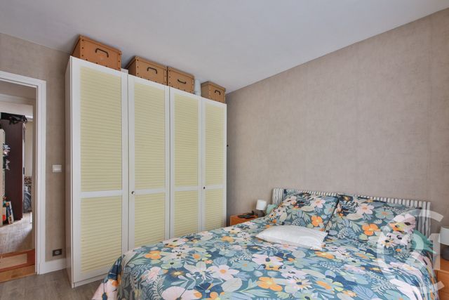 Appartement T3 à vendre - 3 pièces - 63.0 m2 - PARIS - 75015 - ILE-DE-FRANCE - Century 21 Vouillé