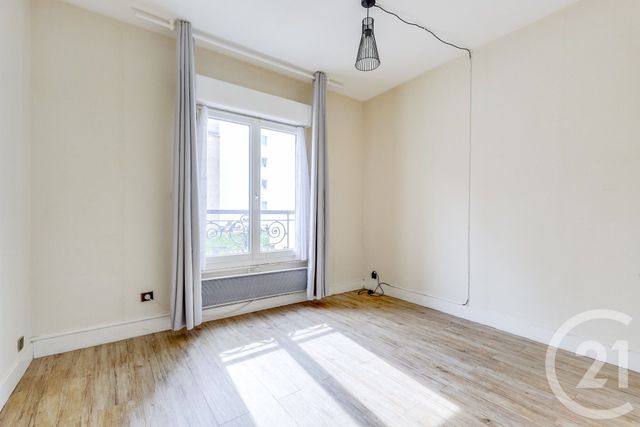Appartement T3 à vendre - 3 pièces - 63.0 m2 - PARIS - 75015 - ILE-DE-FRANCE - Century 21 Vouillé