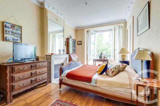 Appartement F4 à vendre - 4 pièces - 88.0 m2 - PARIS - 75015 - ILE-DE-FRANCE - Century 21 Vouillé