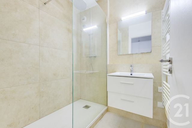 Appartement F4 à vendre - 4 pièces - 90.74 m2 - PARIS - 75015 - ILE-DE-FRANCE - Century 21 Vouillé