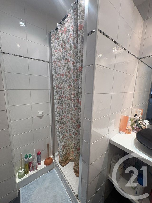 Appartement Studio à vendre - 1 pièce - 23.05 m2 - PARIS - 75015 - ILE-DE-FRANCE - Century 21 Vouillé