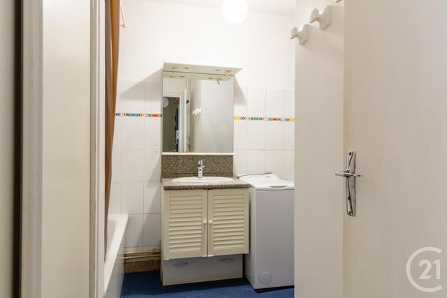 Appartement Studio à vendre - 1 pièce - 38.65 m2 - PARIS - 75015 - ILE-DE-FRANCE - Century 21 Vouillé