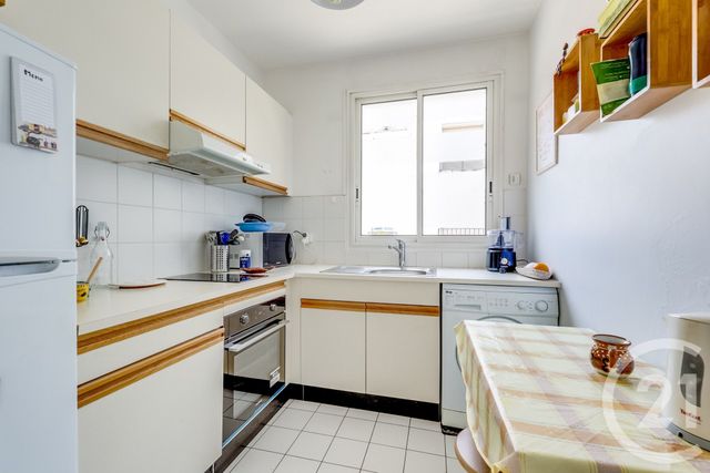 Appartement F2 à vendre - 2 pièces - 48.65 m2 - PARIS - 75015 - ILE-DE-FRANCE - Century 21 Vouillé