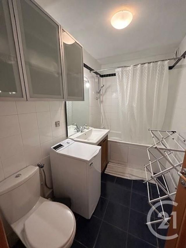 Appartement F1 à louer - 1 pièce - 35.89 m2 - PARIS - 75015 - ILE-DE-FRANCE - Century 21 Vouillé