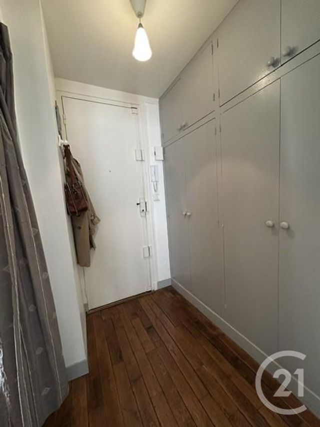 Appartement à louer - 3 pièces - 41.9 m2 - PARIS - 75015 - ILE-DE-FRANCE - Century 21 Vouillé
