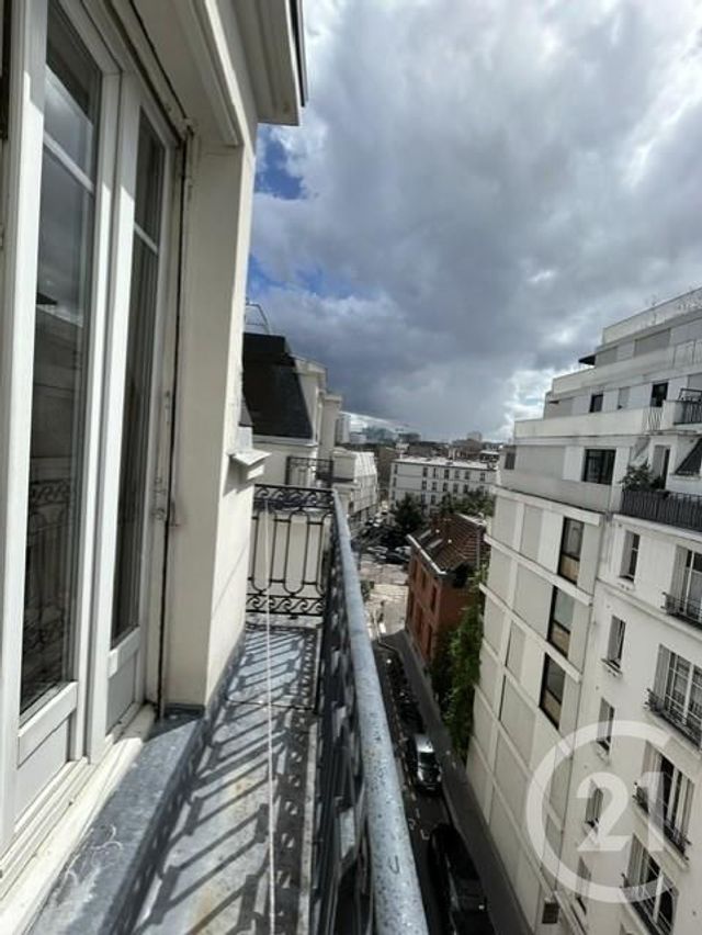 Appartement à louer - 3 pièces - 41.9 m2 - PARIS - 75015 - ILE-DE-FRANCE - Century 21 Vouillé