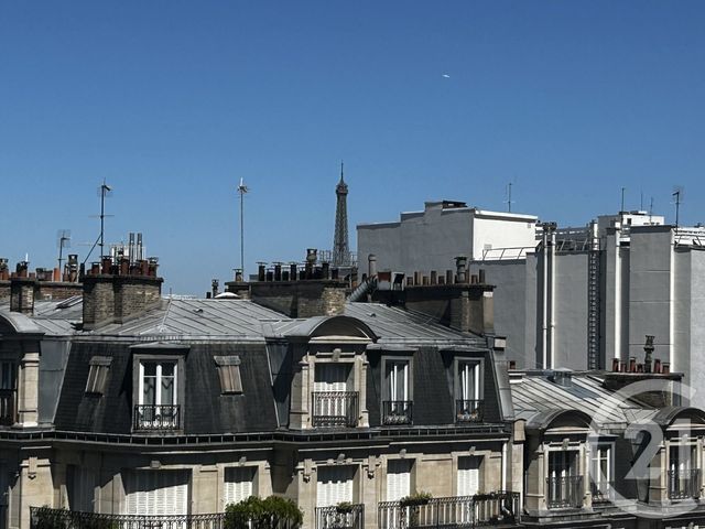 Appartement Studio à vendre - 1 pièce - 28.0 m2 - PARIS - 75015 - ILE-DE-FRANCE - Century 21 Vouillé