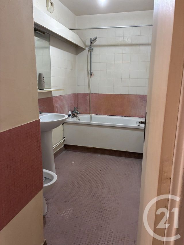 Appartement F1 à vendre - 1 pièce - 24.62 m2 - PARIS - 75015 - ILE-DE-FRANCE - Century 21 Vouillé