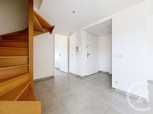 Appartement F3 à vendre - 3 pièces - 63.0 m2 - MARSEILLE - 13002 - PROVENCE-ALPES-COTE-D-AZUR - Century 21 Vouillé