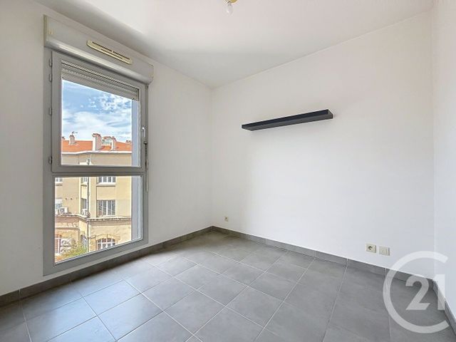 Appartement F3 à vendre - 3 pièces - 63.0 m2 - MARSEILLE - 13002 - PROVENCE-ALPES-COTE-D-AZUR - Century 21 Vouillé