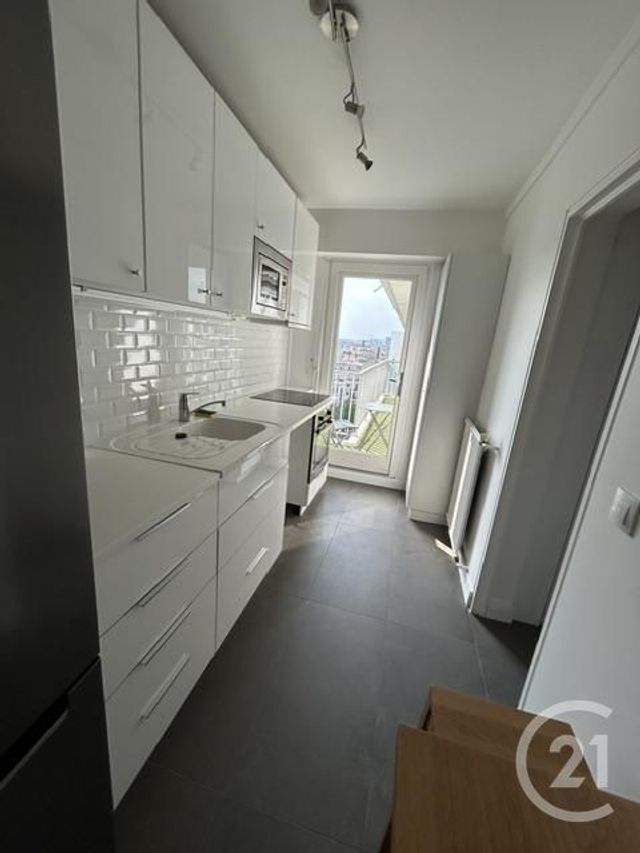 Appartement à louer - 2 pièces - 64.45 m2 - PARIS - 75015 - ILE-DE-FRANCE - Century 21 Vouillé
