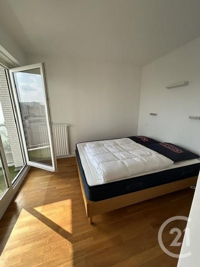 Appartement à louer - 2 pièces - 64.45 m2 - PARIS - 75015 - ILE-DE-FRANCE - Century 21 Vouillé