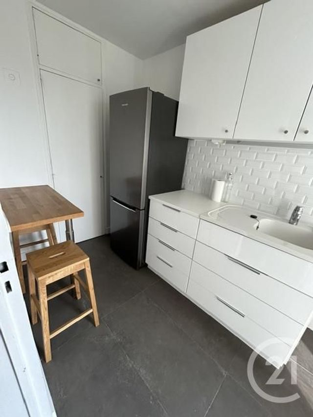 Appartement à louer - 2 pièces - 64.45 m2 - PARIS - 75015 - ILE-DE-FRANCE - Century 21 Vouillé
