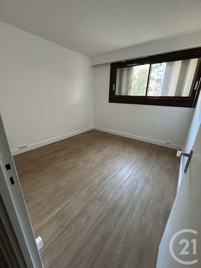 Appartement à louer - 2 pièces - 66.72 m2 - PARIS - 75015 - ILE-DE-FRANCE - Century 21 Vouillé