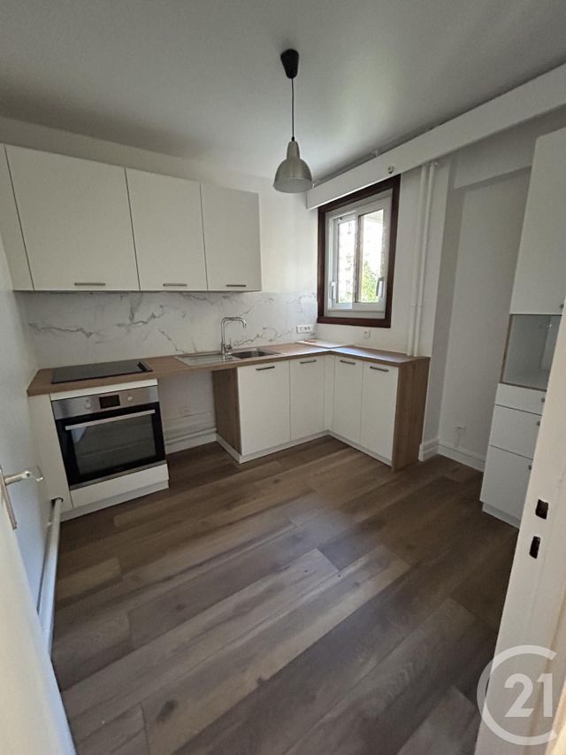 Appartement à louer - 2 pièces - 66.72 m2 - PARIS - 75015 - ILE-DE-FRANCE - Century 21 Vouillé